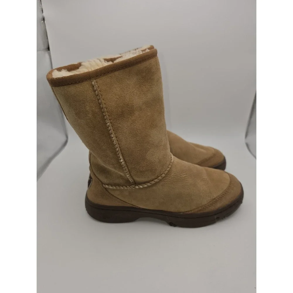 Vintage UGG Australia Ultimate Short Boots chestnut Brown Suede Womens 7